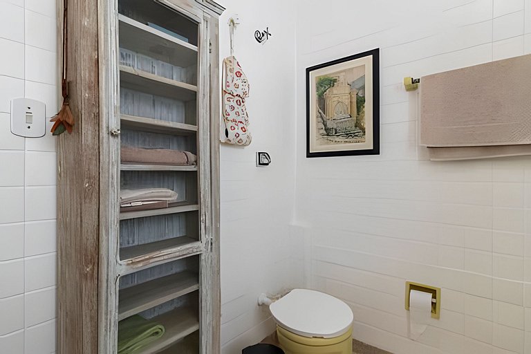 Cozi and Beautiful, well located, near to Metro AC