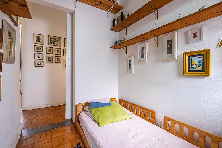 Cozi and Beautiful, well located, near to Metro AC