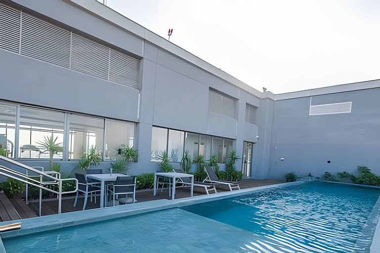 tampopo · studio design + piscina colado no metrô