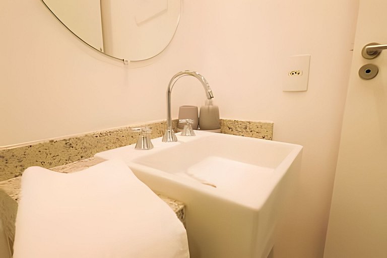 tampopo · studio design + piscina colado no metrô